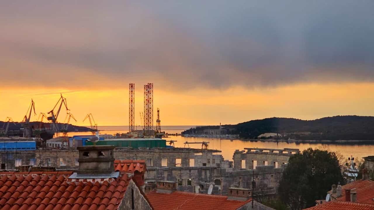 Arena Sunset, Sea Coloseum View, 2 Rooms Free Parking 普拉 外观 照片